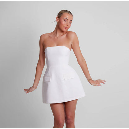 Vestido curto e elegante Karla™