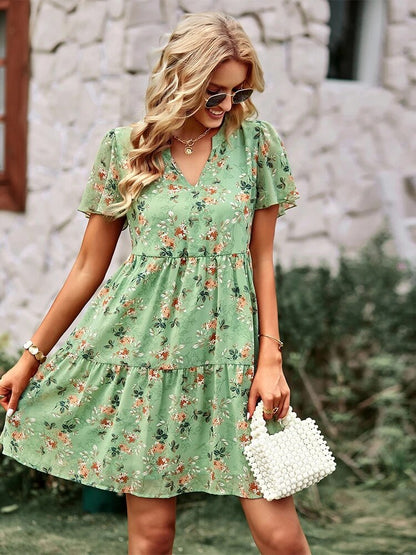 Noa™ Vestido floral de manga curta com decote em V